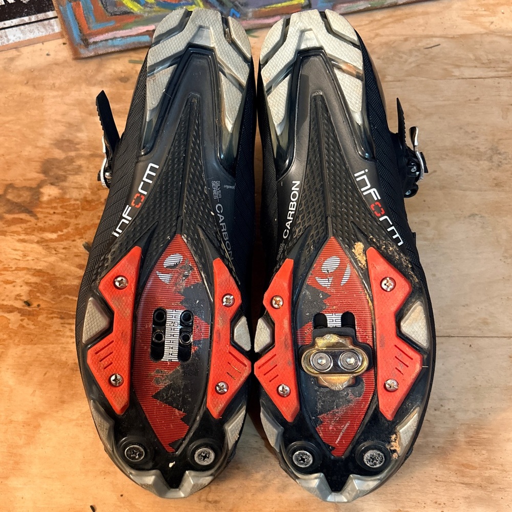 Bontrager Black Mountain Bike Cycling Shoes - Picture 3 of 13